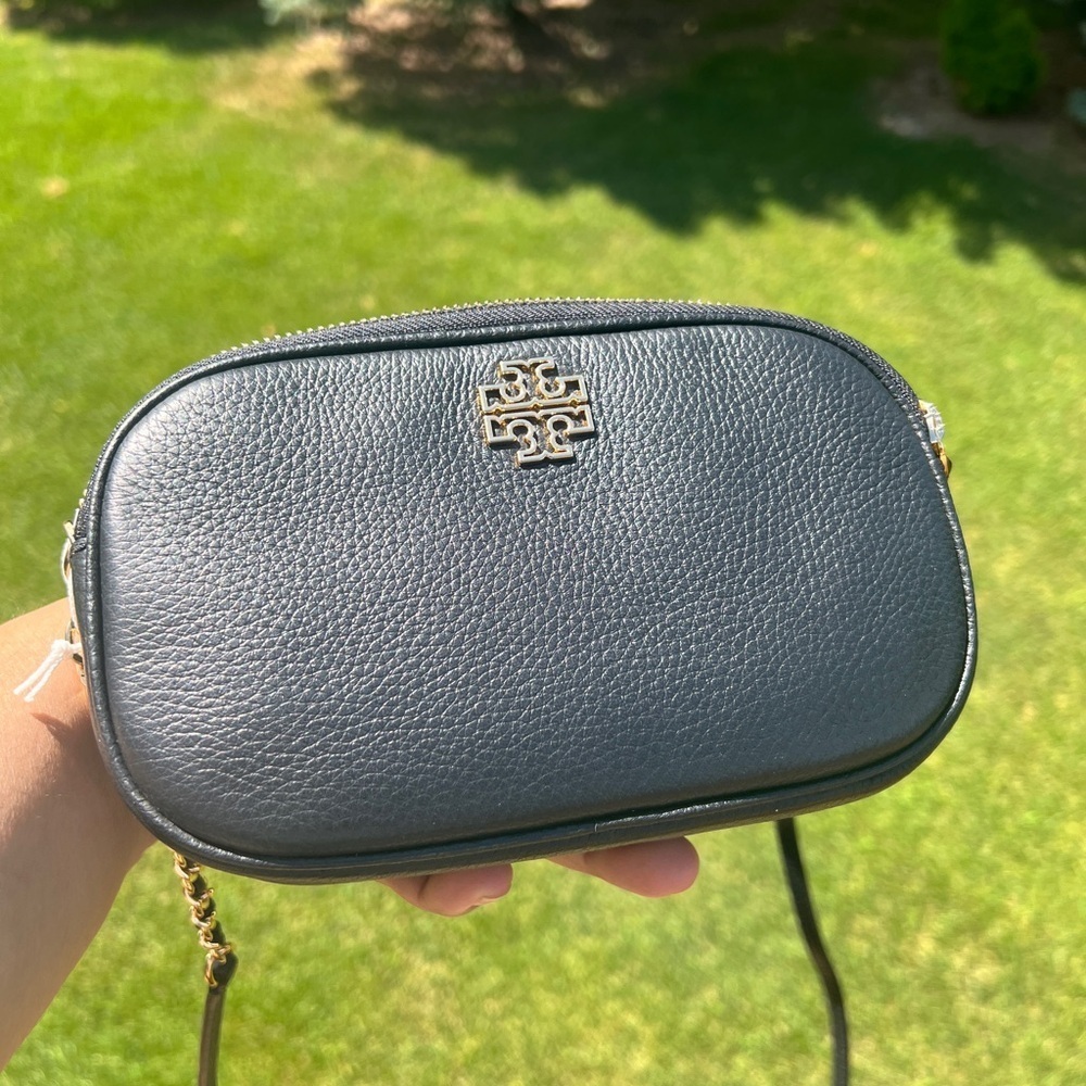 TORY BURCH• Britten Black Leather Camera Bag with Gold Logo - Picture 2 of 13